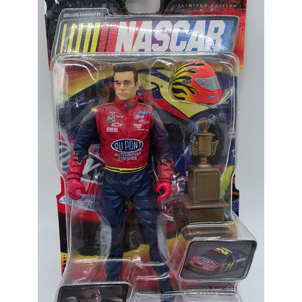 Jakks Pacific NASCAR Jeff Gordon Road Champs Action Figure 24171 DuPont 2003 NEW - Picture 3 of 12